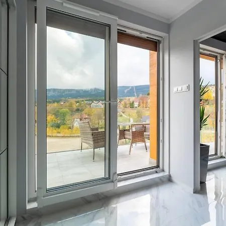 Apartament Gorski Horyzont - Z Widokiem Na Sniezke I Prywatnym Parkingiem By Spaceapart Apartman *