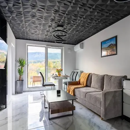Apartament Gorski Horyzont - Z Widokiem Na Sniezke I Prywatnym Parkingiem By Spaceapart דירה קרפאז'