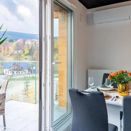 Apartament Gorski Horyzont - Z Widokiem Na Sniezke I Prywatnym Parkingiem By Spaceapart *